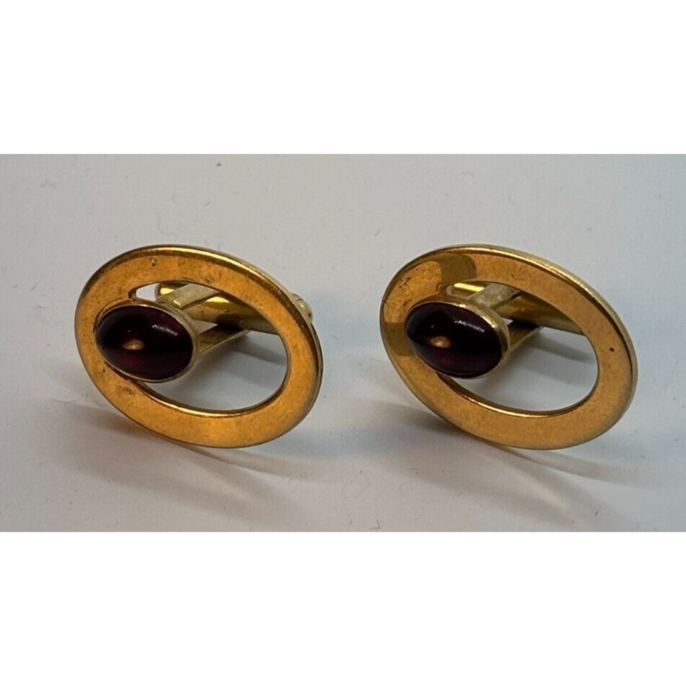 Cuff Links Vintage Gold Tone with Red Stone Details Signed‎ Speidel